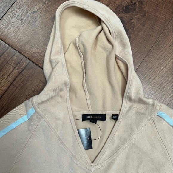 NWT BCBG Max Azria Womens hooded sweater Sz large - Picture 2 of 7